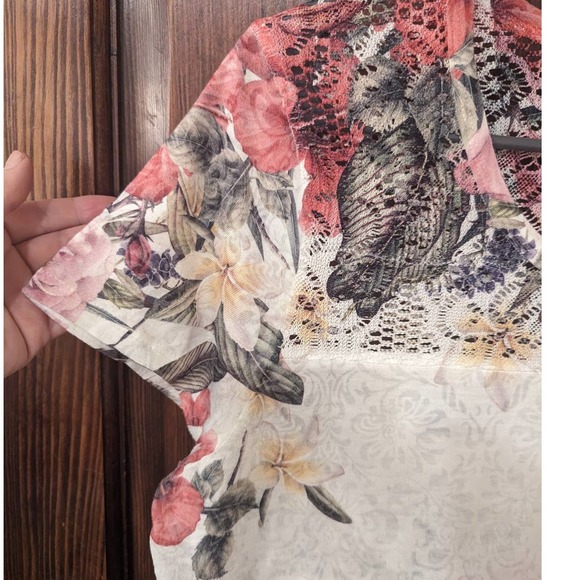 Laura Petites Floral Top-Women's Large - Picture 7 of 7